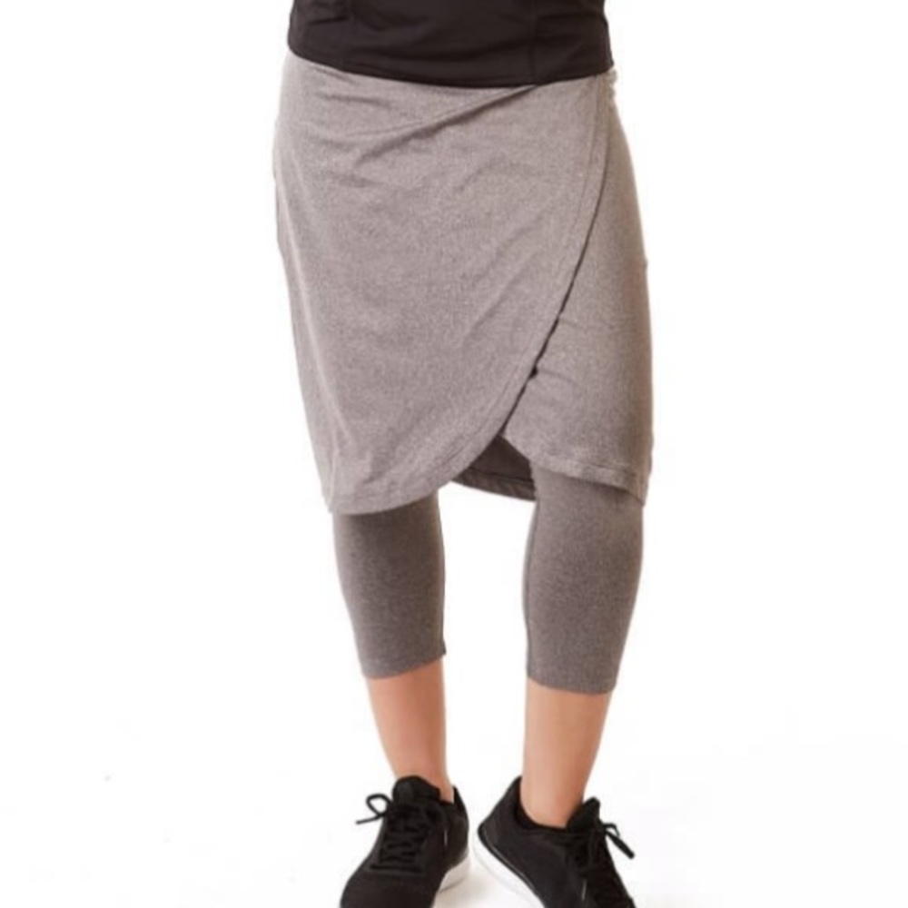 Like New Faux Wrap Snoga Capri Leggings-Grey, Med.